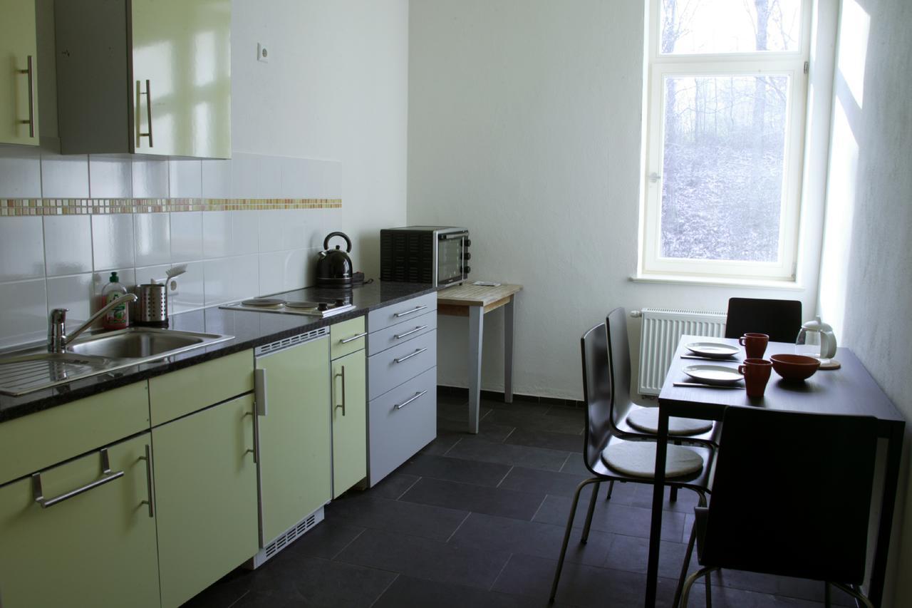 Im Bahnhof - Gaestezimmer - Weikersheim Eksteriør bilde